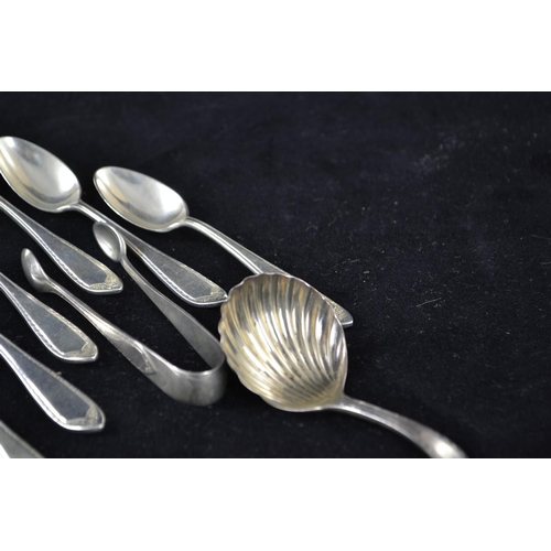 182 - Set of six silver coffee spoons & pair of sugar nips, maker Daniel & Arter, Birmingham 1922,... 