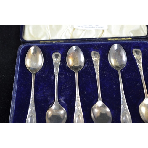 184 - Cased set of six silver coffee spoons, maker Alexander Clark & Co Ltd, gross weight 38 grams