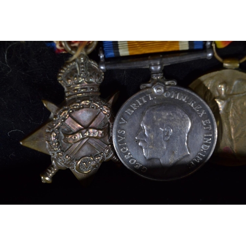 422 - WWI group of four medals awarded to 'M. 4715, F.J. Maddick, PTR.2., R.N.,' including 1914-15 Star, B... 