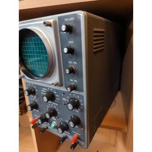 363 - Heathkit laboratory 5