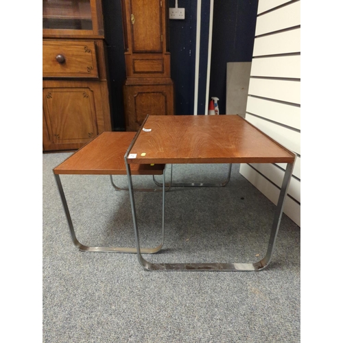 477 - Retro nest of 2 metal framed tables, largest 69x49.4cms x ht 43 cms