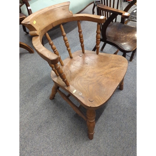 465 - Elm seated bow chair