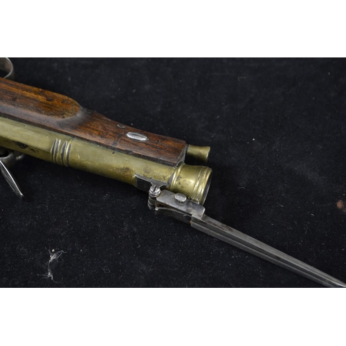 327 - 24-bore flintlock bayonet Blunderbuss type coaching pistol with top sprung bayonet, overall length 2... 