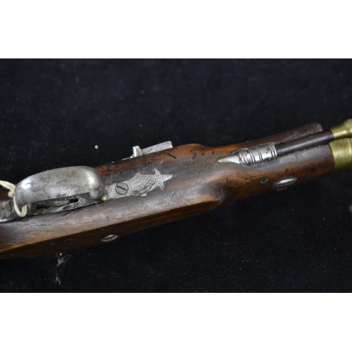 327 - 24-bore flintlock bayonet Blunderbuss type coaching pistol with top sprung bayonet, overall length 2... 