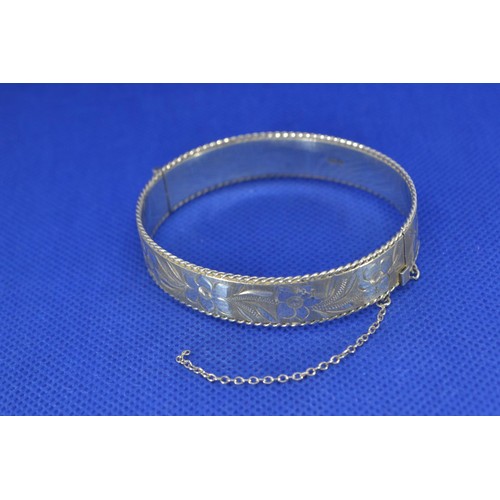 233 - Silver HM bangle, diameter 60mm, together with silver threepence link bracelet, 170mm length, gross ... 