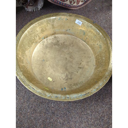 416 - Brass bowl. Dia, 48 cm. 