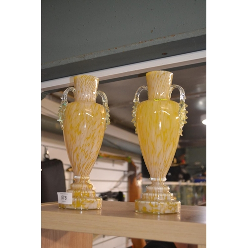 578 - Pair of Venetian style vases 26cm tall