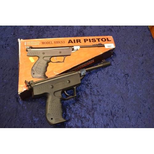 607 - SMK .177 cal air pistol, model SMKS3, with box
