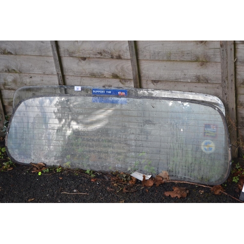 25 - front & rear car windscreens