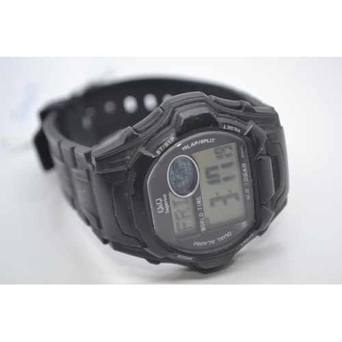 450 - Q&Q Superior dual alarm digital watch, case width 46mm