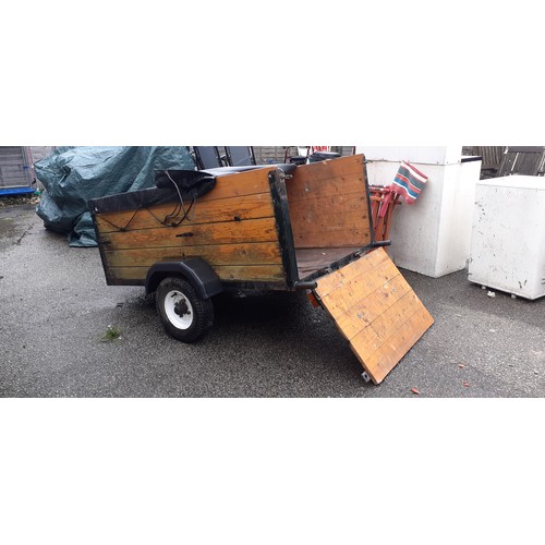 65 - Metal framed trailer with wooden panels, with cover. trailer minus towbar 156cm x 94cm