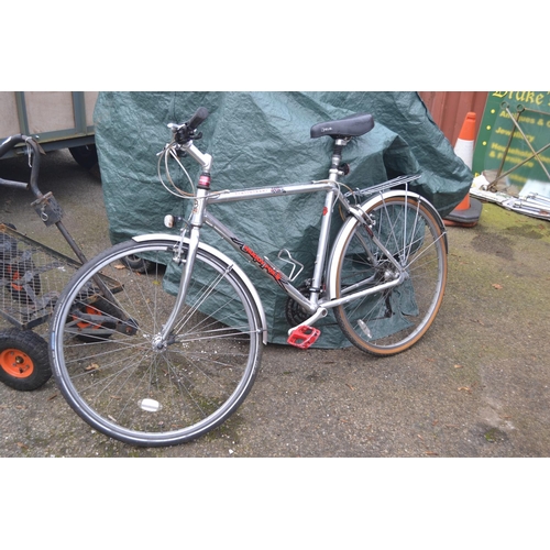 39 - Muddy Fox trail blazer aluminium frame bike. 21