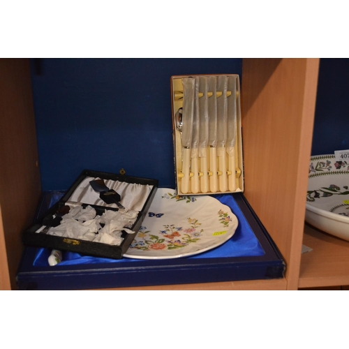 405 - Ainsley cottage serving plate and knife in box. Cased 6 coffee spoons plus box of knives with Tavist... 