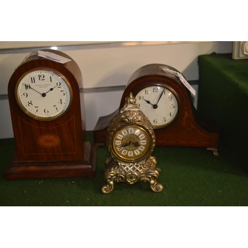 409 - 3 Mantle clocks, one admiral style plus two others. Some named, Splender and Bramwell and Harbron Da... 