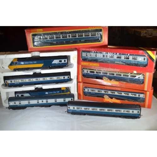 578 - Hornby 00 gauge plus Intercity 125