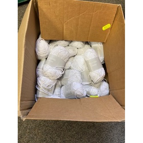 231 - Box of white 100% cotton yarn