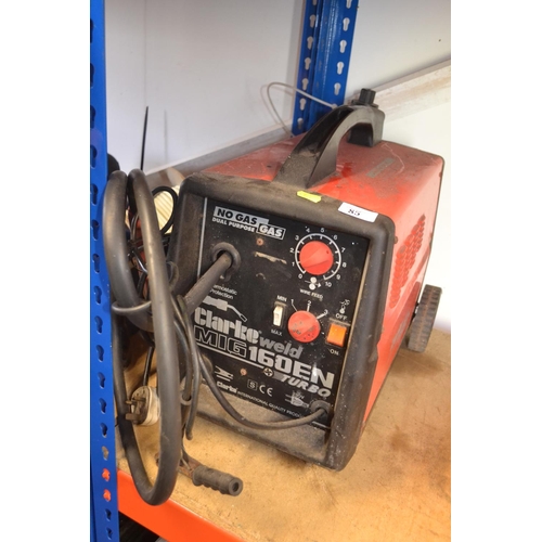 85 - Clarke Weld MIG160EN Turbo MIG welder. Sold in full working order.