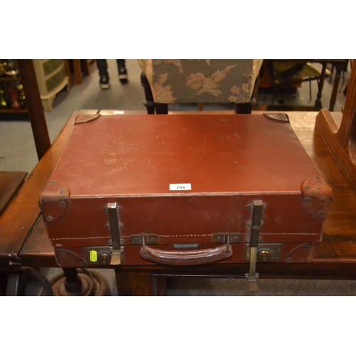 794 - Vintage revolution suitcase