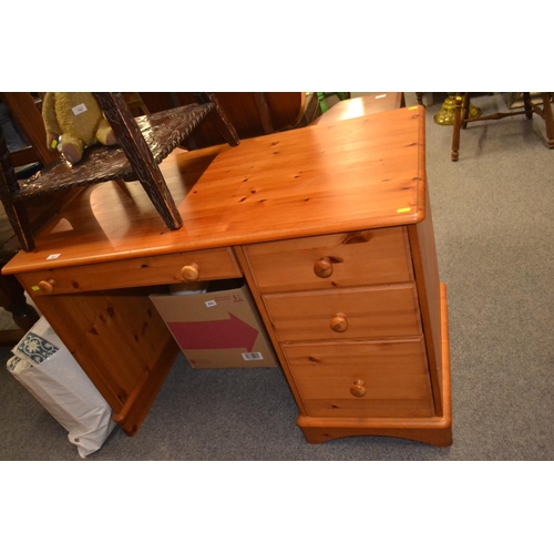 801 - Modern pine desk with four drawers W112 x D61 x H77cm