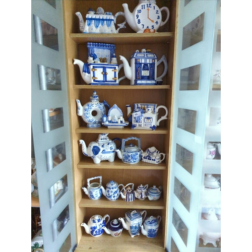 162 - Approx. 150 various teapots. Various styles, sizes etc. Some may be missing lids, some with minor da... 