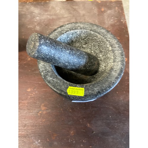 803B - Hardstone pestle and mortar.