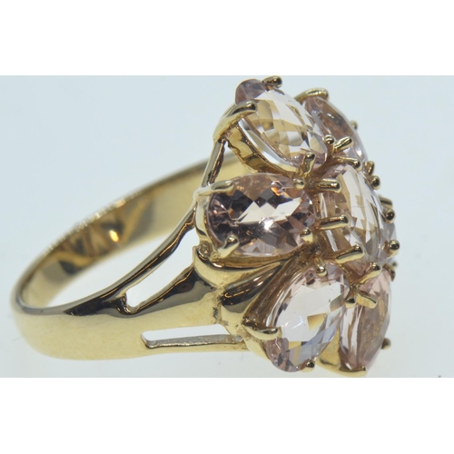 17 - 9ct gold & morganite ring, designed as a flowerhead, hallmarked Birmingham, size N, 5 grams