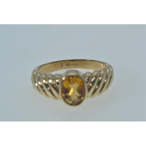 27 - 9ct gold & citrine ring, size O, 4.46 grams