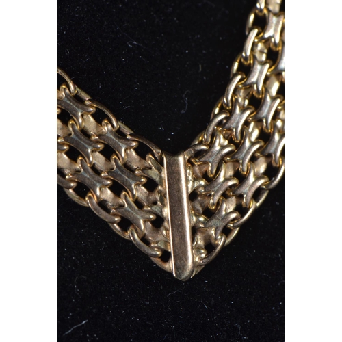 39 - 9ct gold mesh link necklace, inner circumference 410mm, 18.95 grams