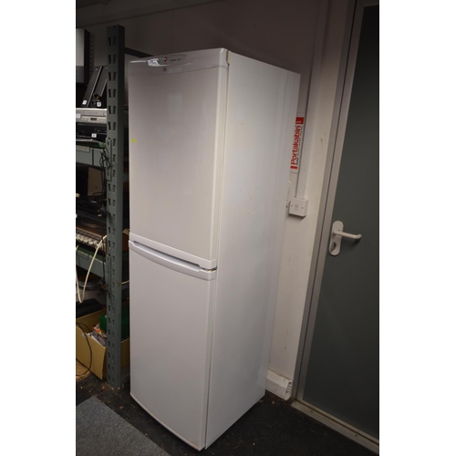 121 - Hoover A Class Nextra fridge freezer