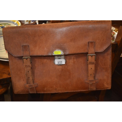 855 - Leather satchel 40 x 26.5 cm