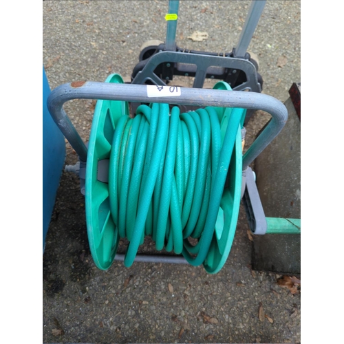 10A - Hozelock hose on reel