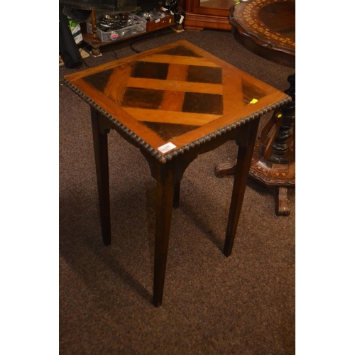 311 - Occasional square table with unusual design to top 45.5 x 45.5 x 71cm