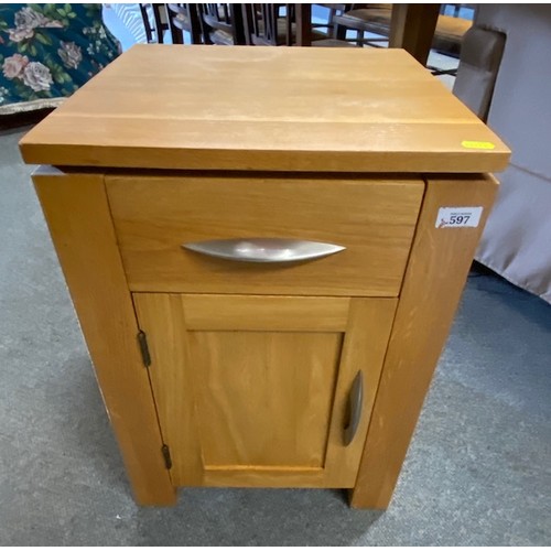 597 - One drawer and one cupboard modern oak design cabinet. W 40.5 D 40.5 H 60 cm