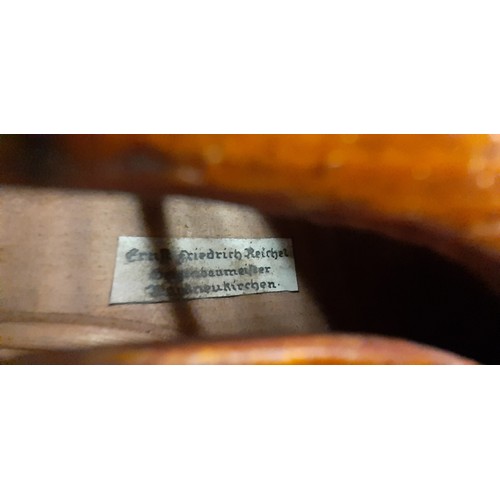 333 - Full size 4/4 violin. Labelled Reichel. German. Complete with fitted case but no bow.