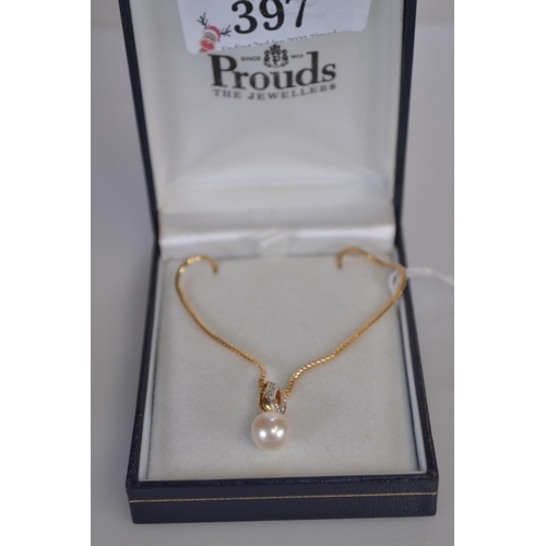 397 - 18ct gold, pearl & diamond pendant & chain, chain circumference 400mm, gross weight 7 grams