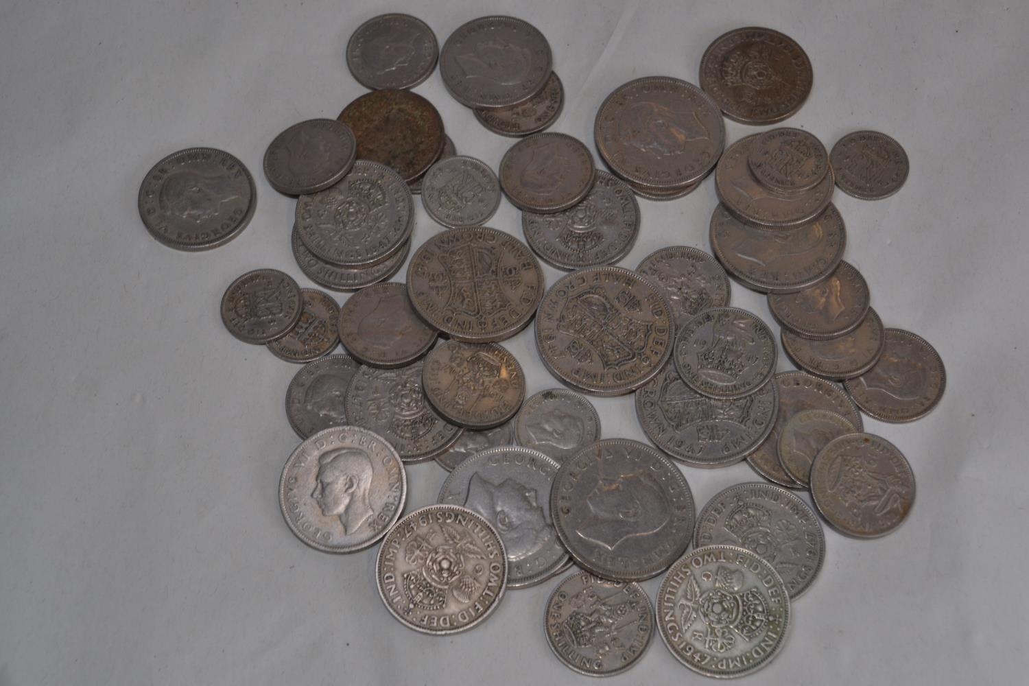 Small quantity of British cupro-nickel coins, gross weight 384 grams