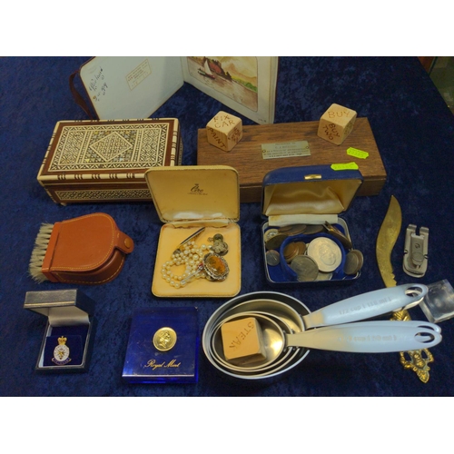 353 - Mixed collectables, including a music box, costume jewellery, badges, coins etc.