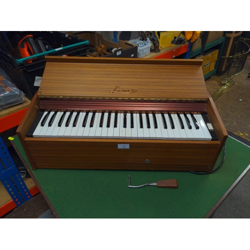 7 - Small Lorenzo electric organ