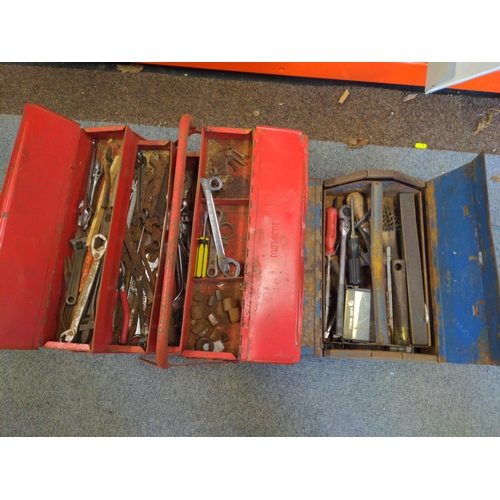 89 - 4x boxes with tool contents
