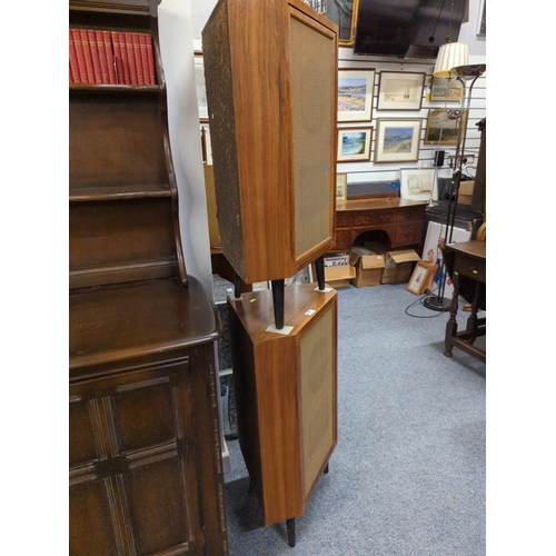 639 - Pair of teak cased vintage corner speakers. H81.5cm