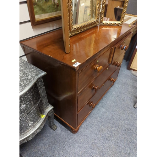 643 - Mahogany 2 over 2 chest of drawers. W90cm D456cm H80cm