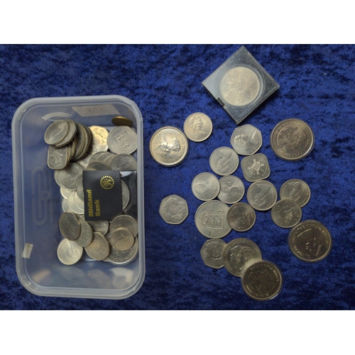 373 - Tub & two sleeves of British & Jersey coins, including some commemorative, gross weight incl... 