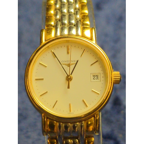 392 - Longines ladies quartz wristwatch with date aperture, with deployant clasp, model L4.220.2, case bac... 