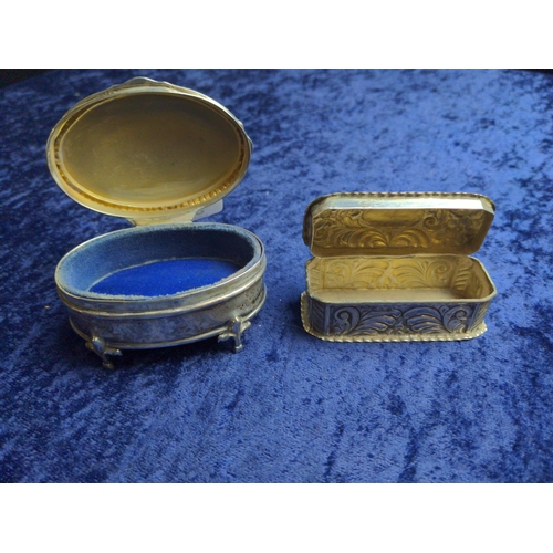 436 - Two small silver ring/jewellery boxes, hallmarked FW Chester 1896 & Adie Brothers Ltd Birmingham... 