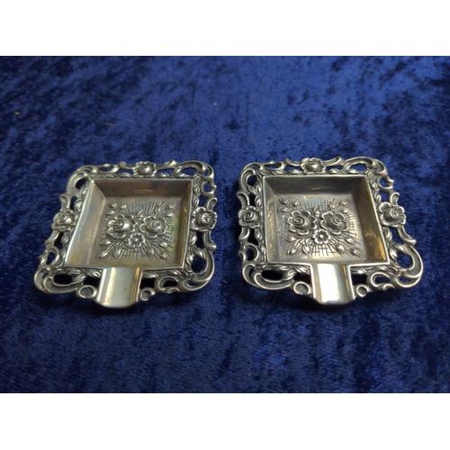 438 - Pair of Albo West German 925 silver ashtrays, width 5.5cm, gross weight 37.39 grams, together with a... 