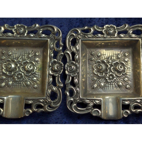 438 - Pair of Albo West German 925 silver ashtrays, width 5.5cm, gross weight 37.39 grams, together with a... 