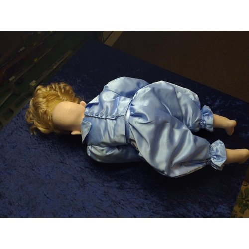 507 - Fine Hobby doll, 1993 Bell ceramics ltd. 