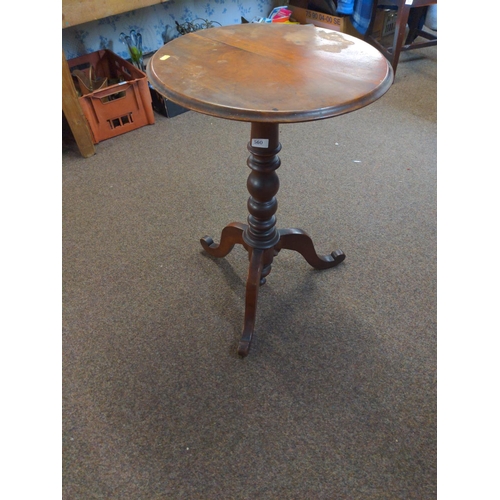 560 - Pedestal wine table dia. 50 H 73cm