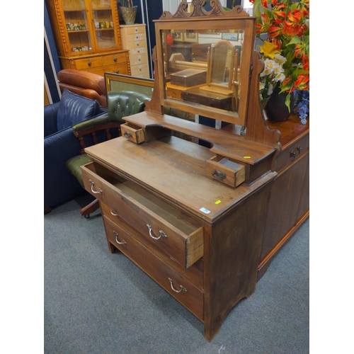 711 - Chest of drawers with Swing mirror top and 2 small trinket drawers. 95cm x 45cm deep and 146cm high ... 