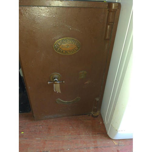 177 - Empire safe Company with key W45.5 D48 H 66cm